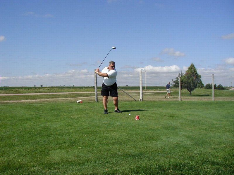 2004/07(July)/06(Golf-Fish-Lake)/800x600_2004-07-30 09-37-26.JPG